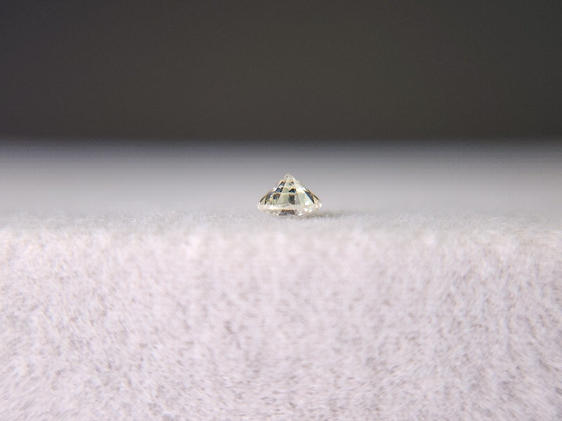 0015-1-21　ダイヤモンド　0.08ct