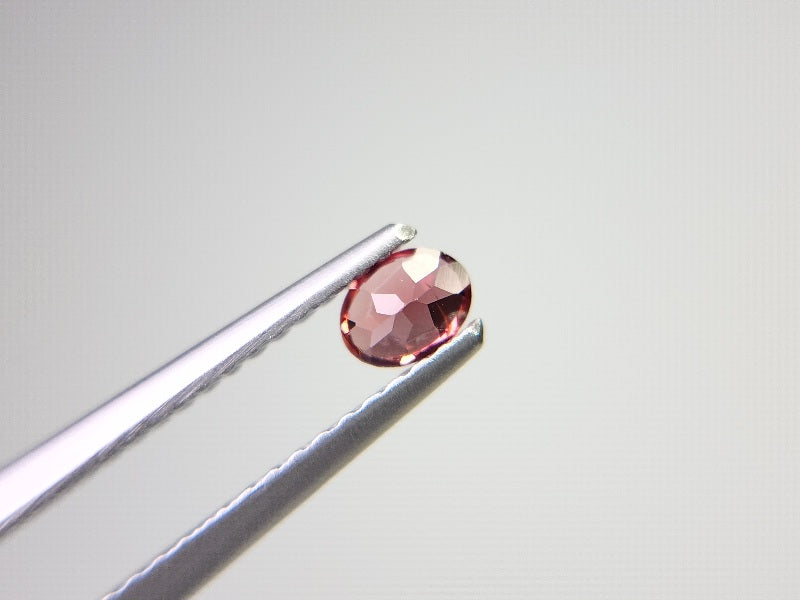0823-19　スピネル　0.22ct