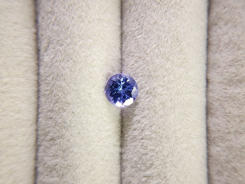 0153-9　タンザナイト　0.82ct