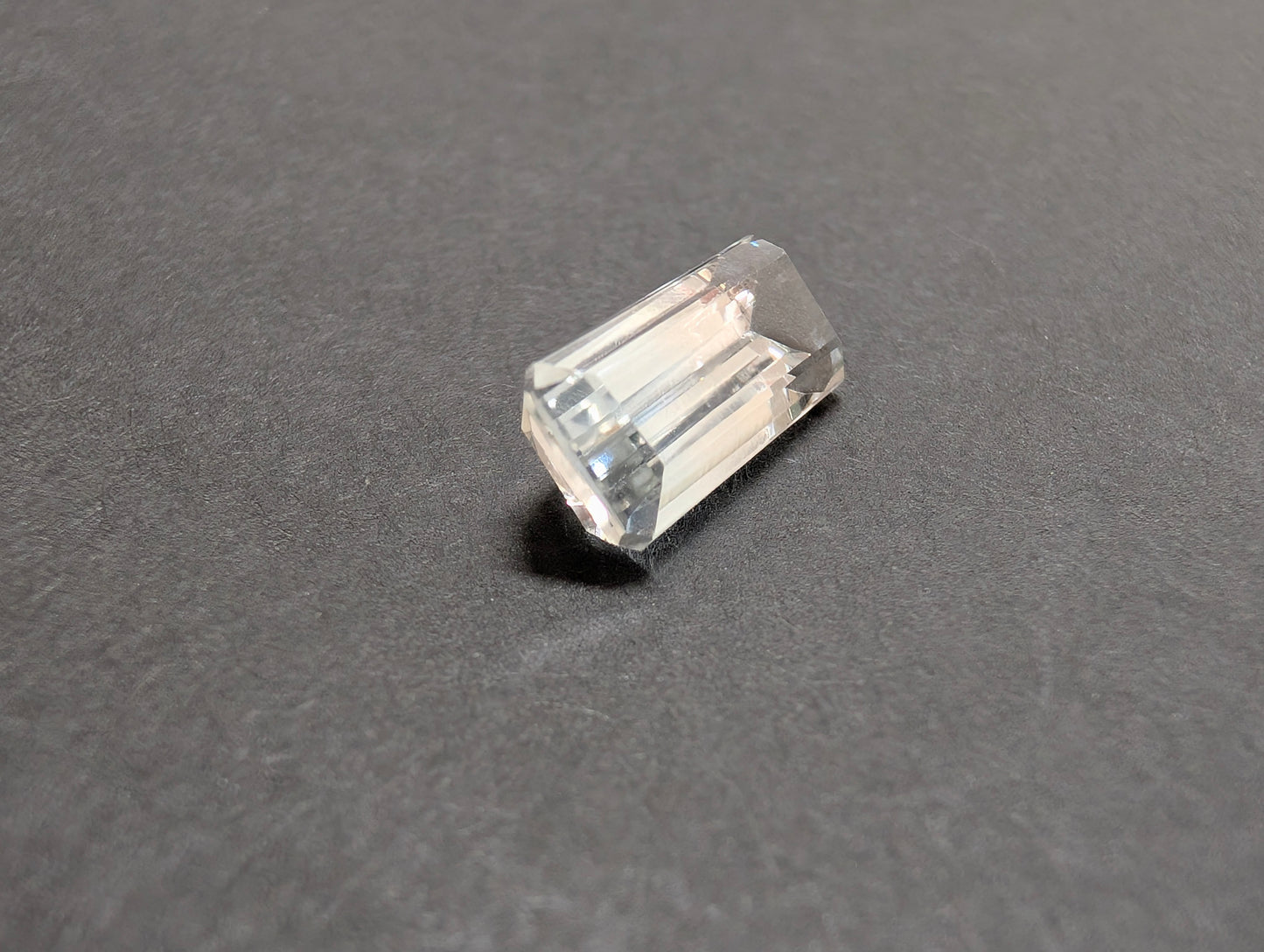 0061 バイカラートパーズ 5.17ct