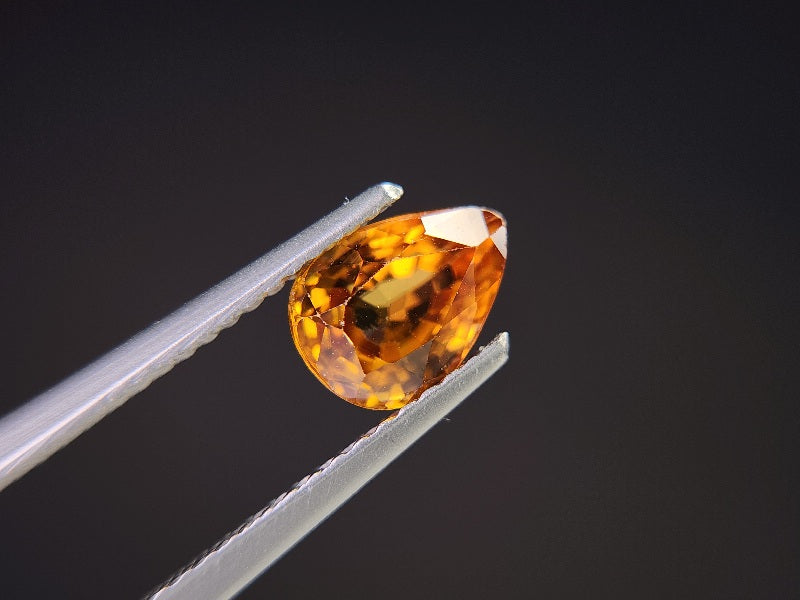 0010-1-4　ジルコン　1.80ct