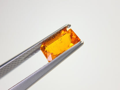 0218-1　クリノヒューマイト　1.10ct