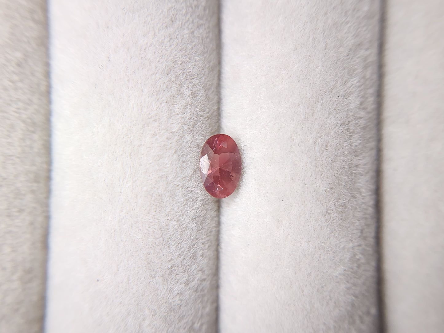 0152-2-2　バイカラーアンデシン　0.33ct