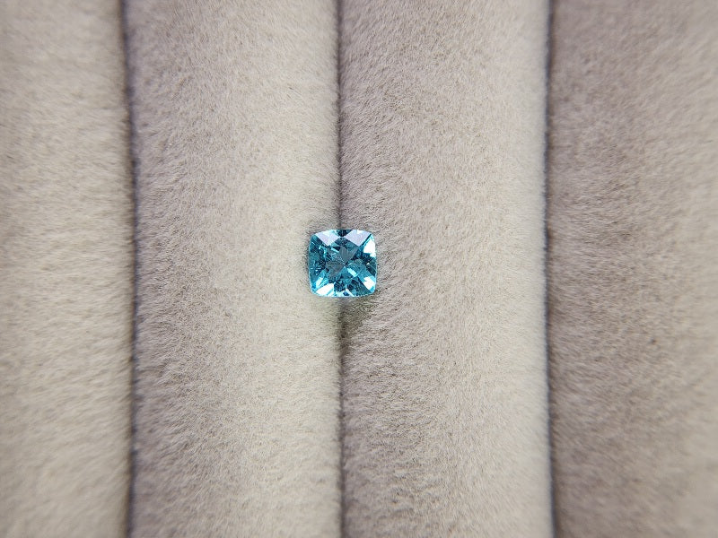 0460-1　アパタイト　0.55ct