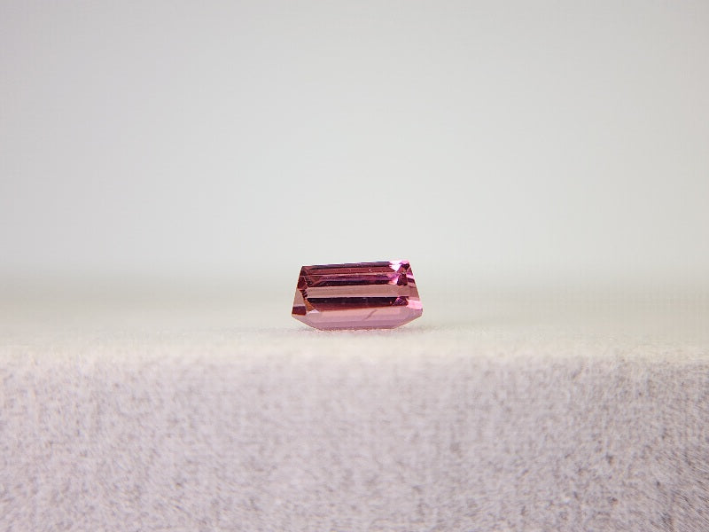 0879-21　トルマリン  0.74ct　