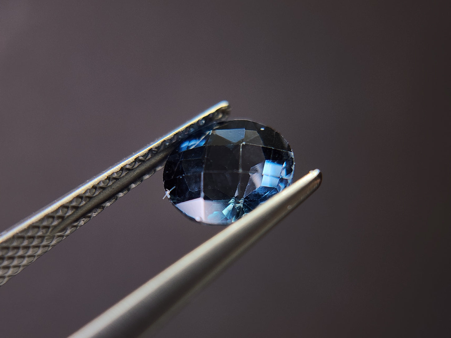 0931-10　ロンドンブルートパーズ　1.56ct
