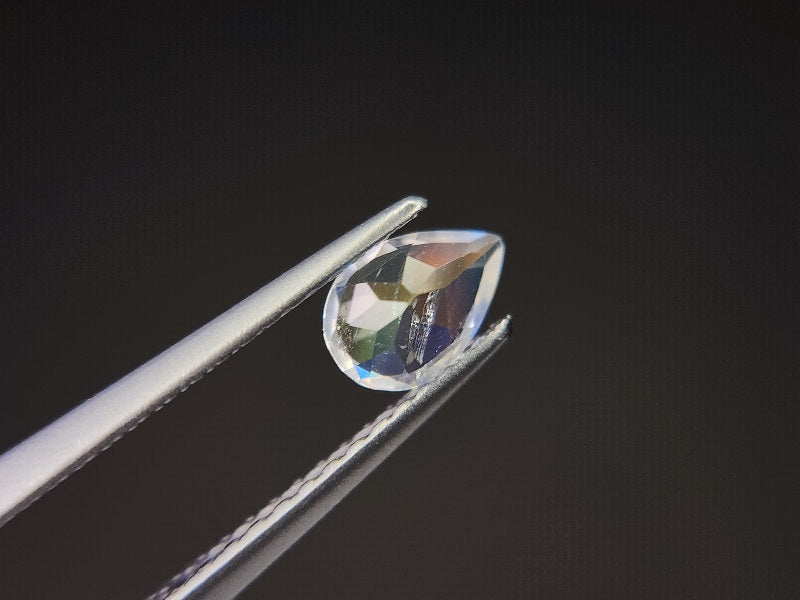 0762-15　アンデシンラブラドライト　0.40ct