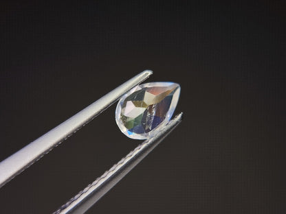 0762-15　アンデシンラブラドライト　0.40ct