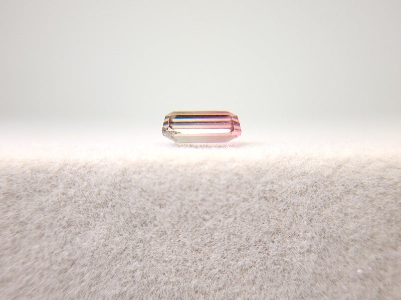 0879-71　トルマリン　0.49ct