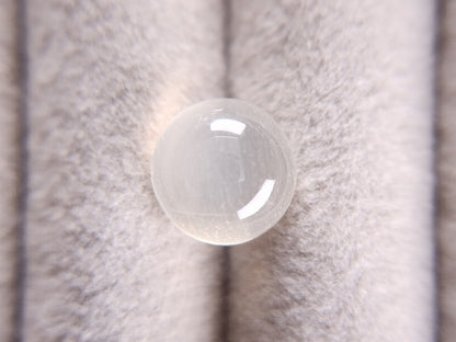 MO-4　ムーンストーン　4.85ct