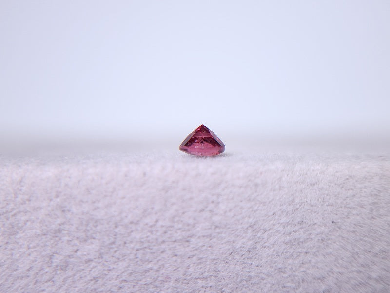 SP-22　スピネル　0.23ct