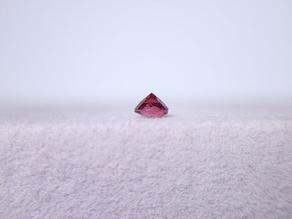 SP-22　スピネル　0.23ct