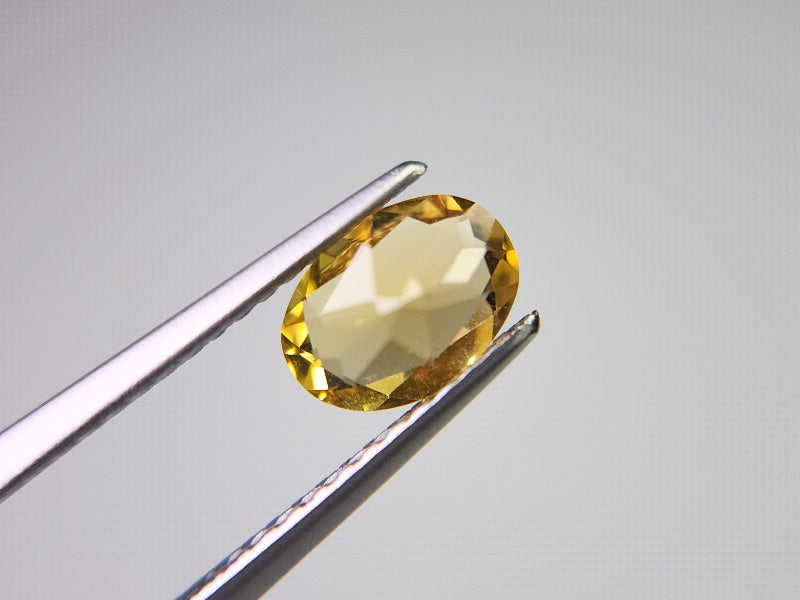 yeBE-4　イエローベリル　0.65ct