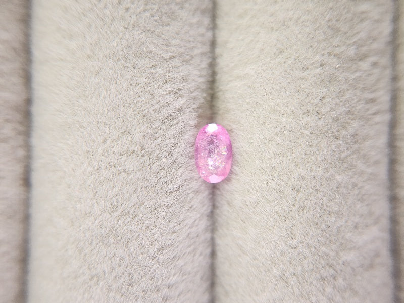 0028-4　虹入り！ピンクサファイア　0.31ct