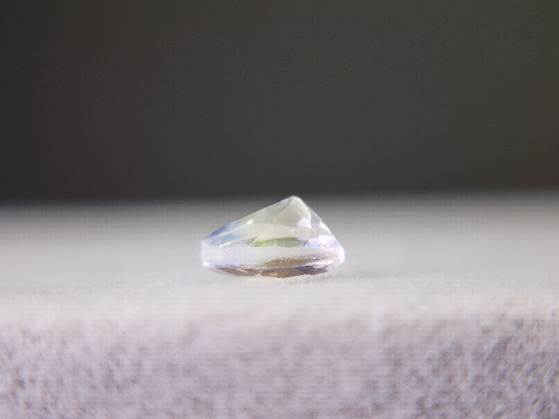 0762-4　アンデシンラブラドライト　0.47ct