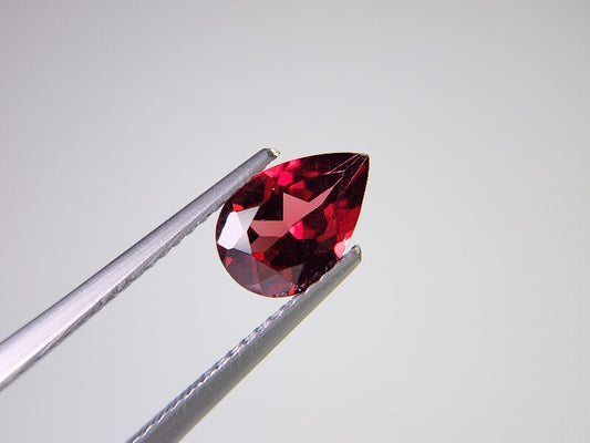0910-3-3　ガーネット　1.54ct