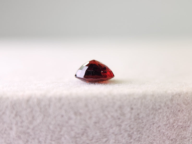 0843　スピネル　1.08ct