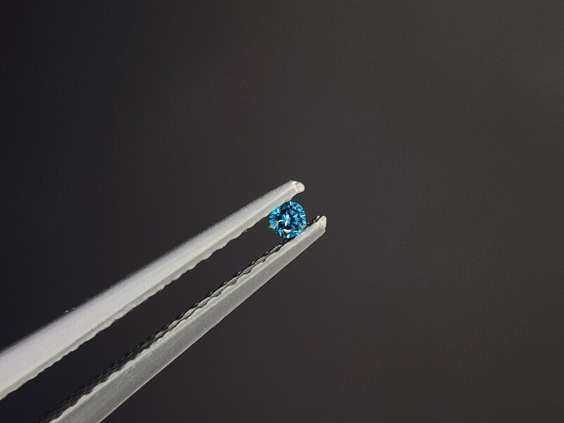 0015-3-10　ブルーダイヤモンド(トリートメント)　0.03ct