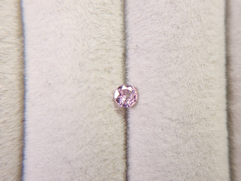 SP-26　スピネル　0.19ct