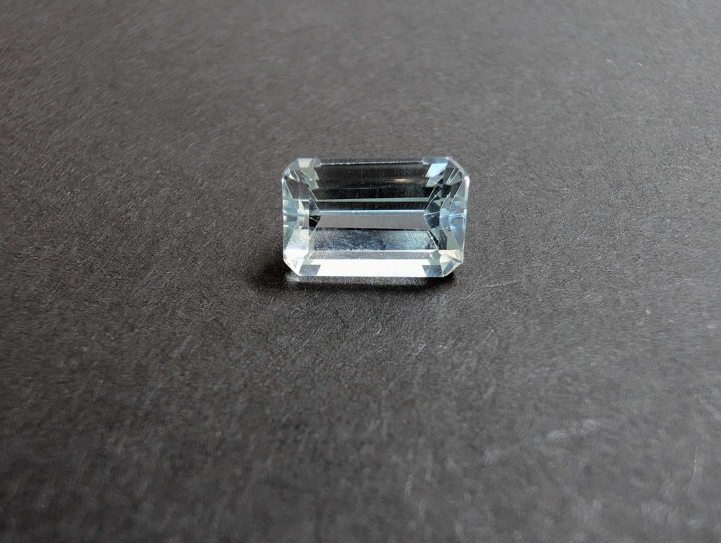 0069 バイカラートパーズ 3.25ct