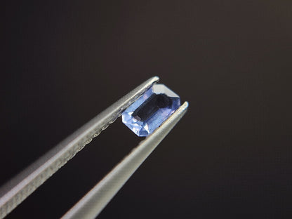 blHAK-8　ブルーハックマナイト　0.14ct