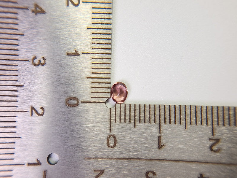 pi-Z-8　ピンクジルコン　0.39ct