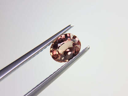ccGA-8　カラーチェンジガーネット　0.74ct