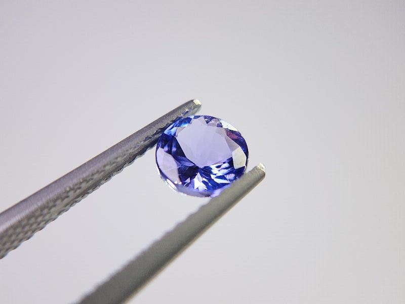 0153-4　タンザナイト　0.81ct