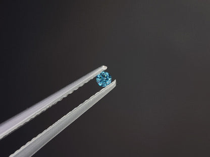 0015-3-8　ブルーダイヤモンド(トリートメント)　0.03ct