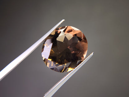 0902-3　スモーキークォーツ　10.58ct