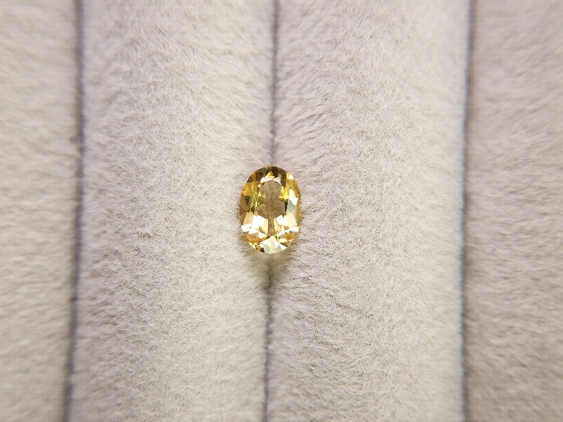 yeBE-10　イエローベリル　0.58ct