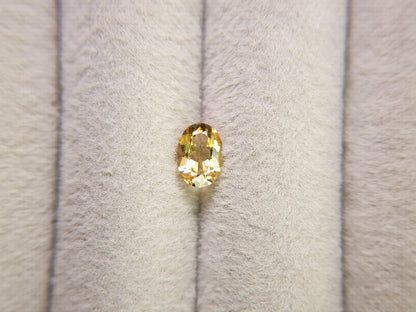 yeBE-10　イエローベリル　0.58ct