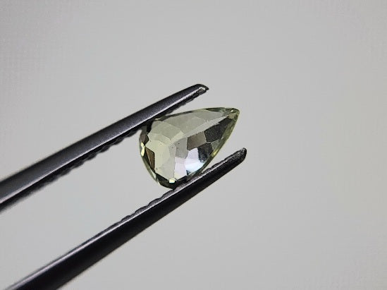 0644-9-3　ゾイサイト　0.36ct