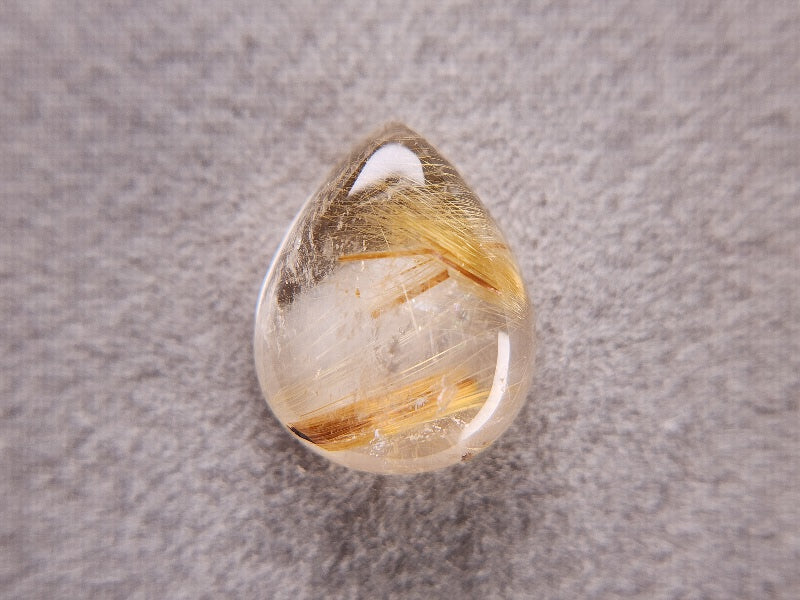 rQ-8　ルチルクォーツ　7.47ct
