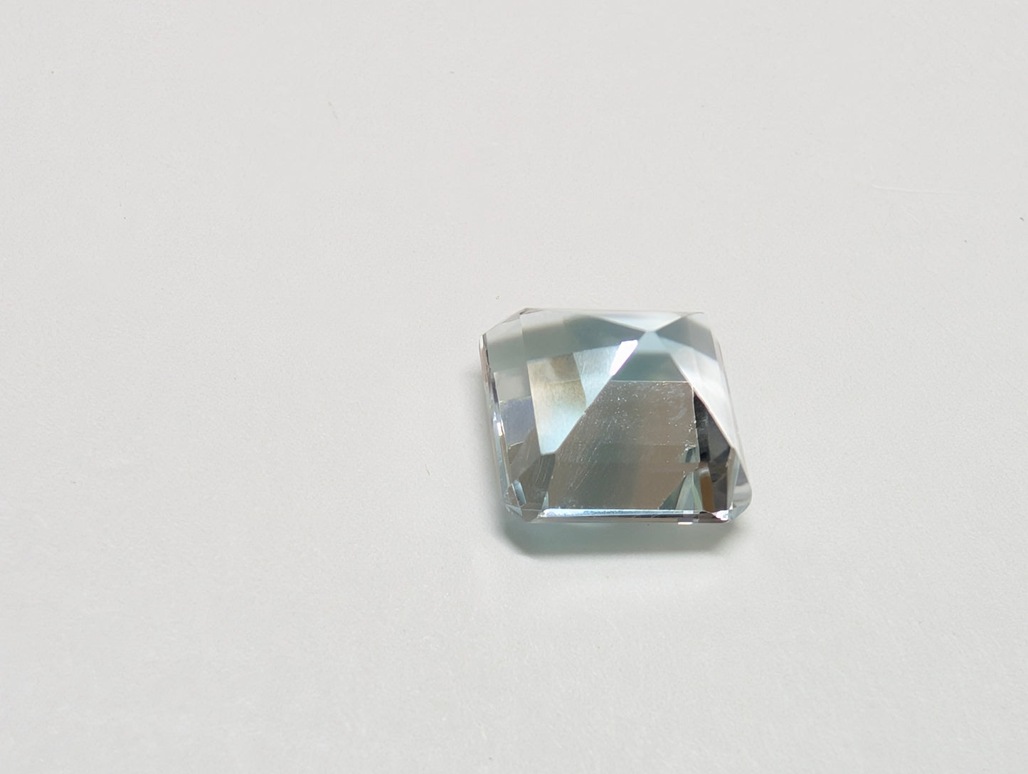 0062 バイカラートパーズ 3.34ct