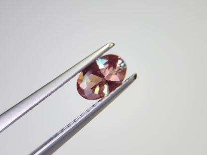 0152-3-6　バイカラーアンデシン　0.37ct