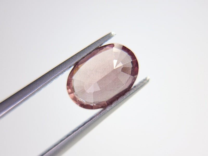 ccGA-20　カラーチェンジガーネット　2.04ct