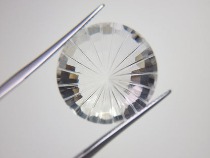 SUI-5　水晶　23.58ct