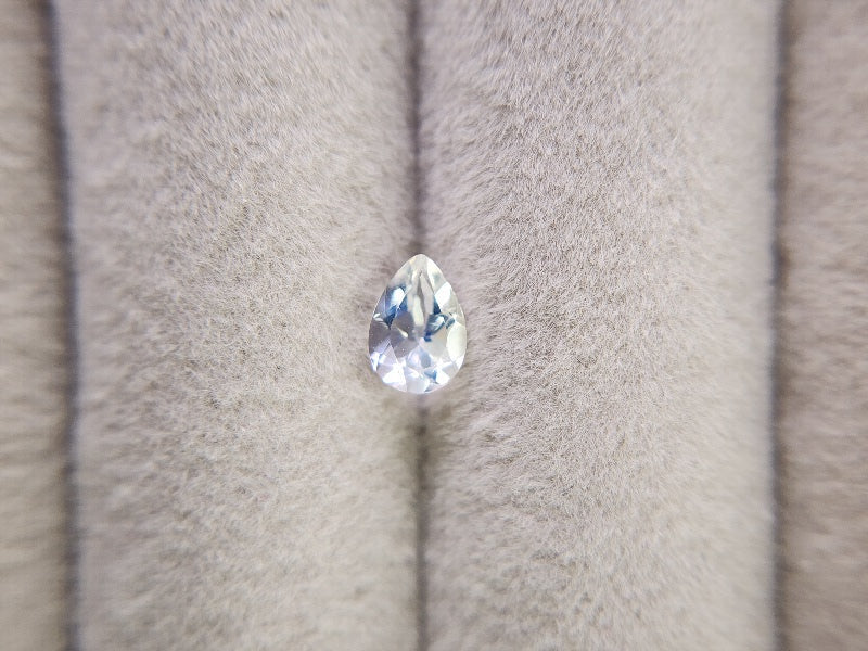 0762-5　アンデシンラブラドライト　0.45ct