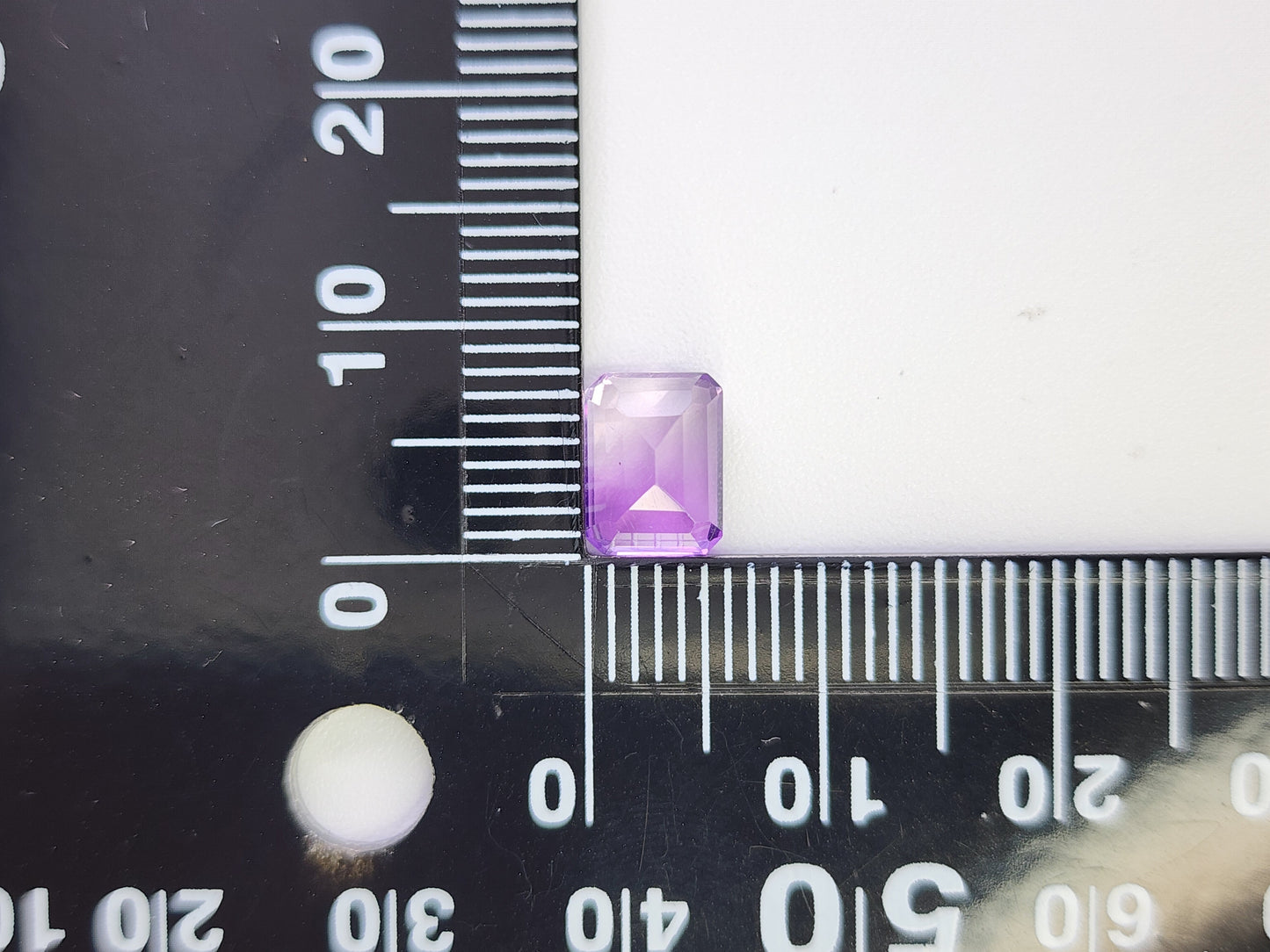 0918-3-4　アメジスト　1.60ct