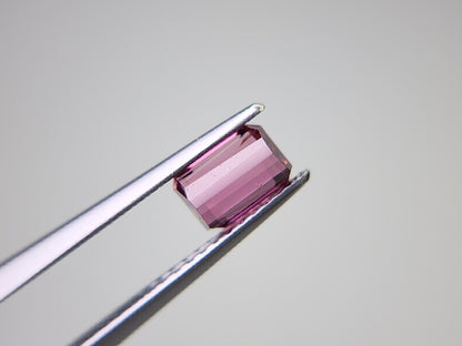 0879-21　トルマリン  0.74ct　