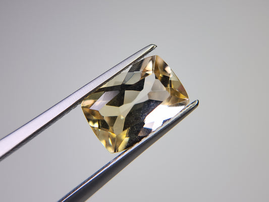 0365-5-2　バイカラーシトリン　2.18ct