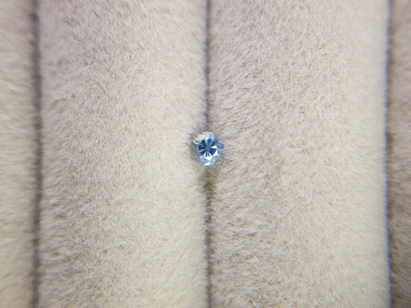 0090-32　モンタナサファイア　0.16ct