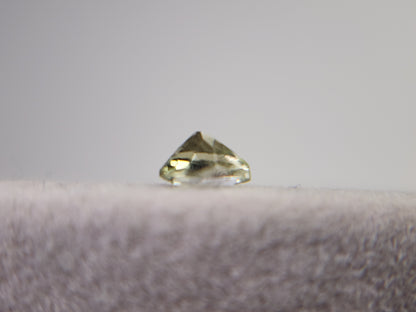 0644-10-3　ゾイサイト　0.36ct