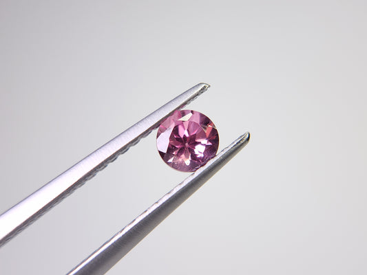 0823-3　スピネル　0.33ct