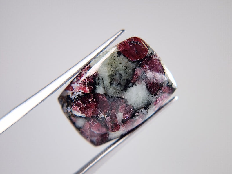 EUD-3　ユーディアライト　10.92ct