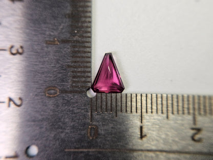 RDGA-1　ロードライトガーネット　1.29ct