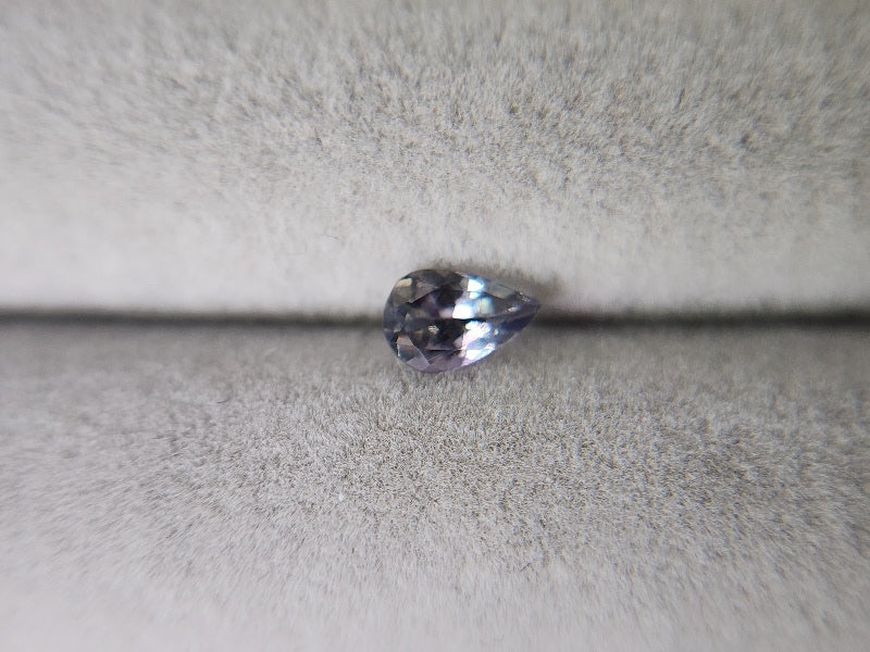 0644-13-1　ゾイサイト　0.34ct