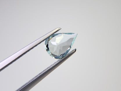 0008-7　アクアマリン　ペアシェイプ　0.53ct