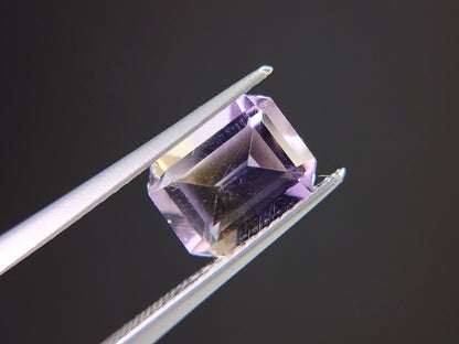 AMT-18　アメトリン　2.20ct